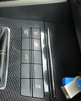 Skoda Octavia cena 55999 przebieg: 240000, rok produkcji 2015 z Lubliniec małe 704